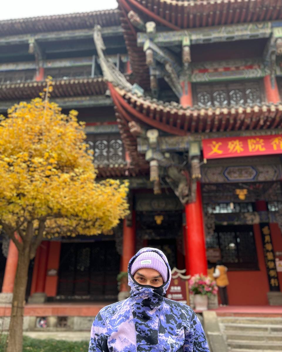 Bboy Poter מבצע ריקוד ביבוי