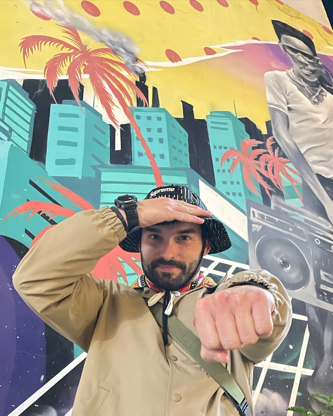 Bboy Poter מבצע ריקוד ביבוי